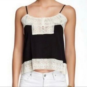 House of Harlow 1960 Iris Boho Crochet Lace Crop Top Size Small